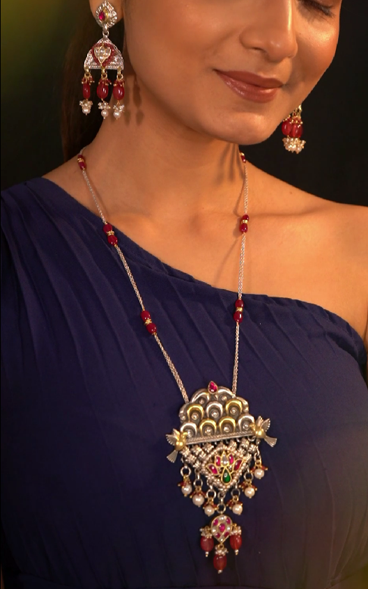 Tuhina 925 silver Jaipur Necklace set