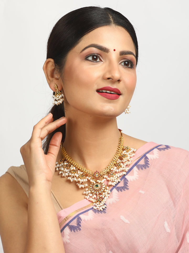 Ragavi Necklace