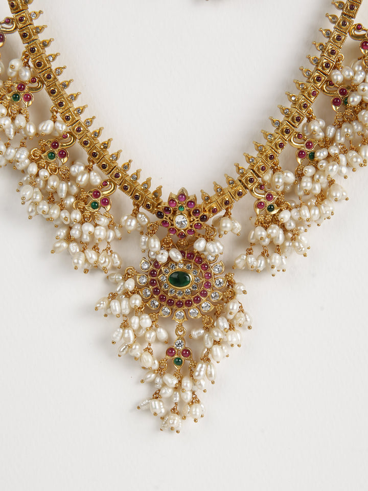 Ragavi Necklace