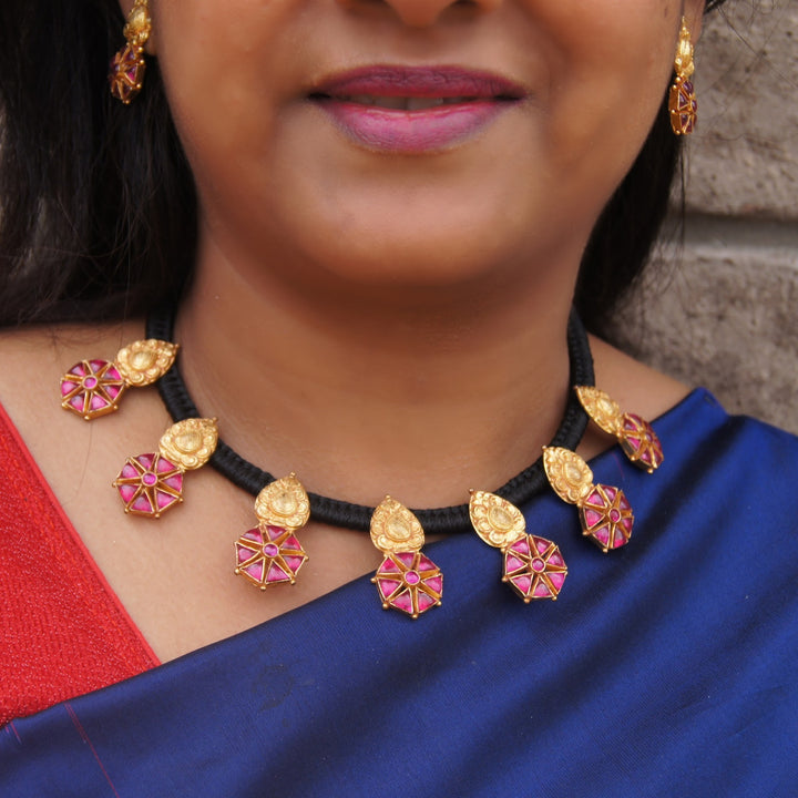 Nirosha Necklace