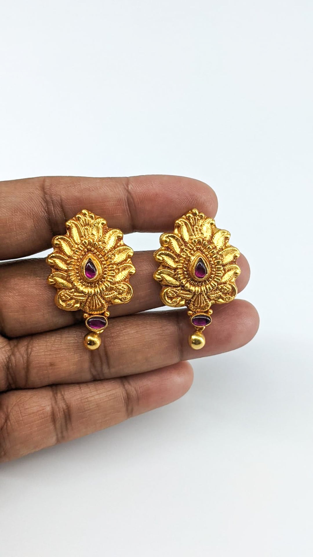 Aadya Earring