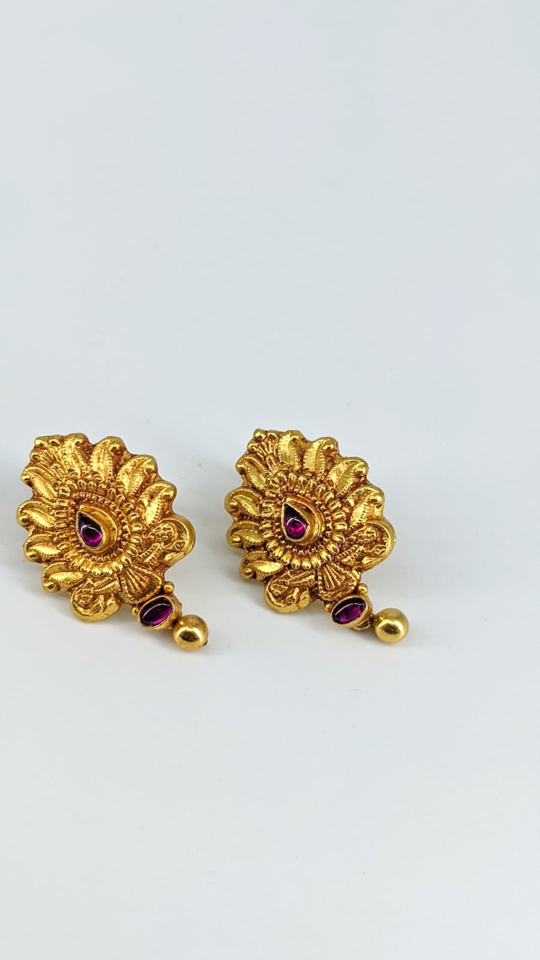 Aadya Earring