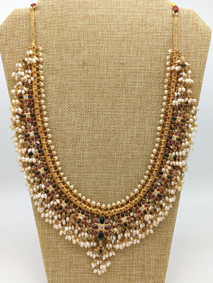 Avanya Necklace