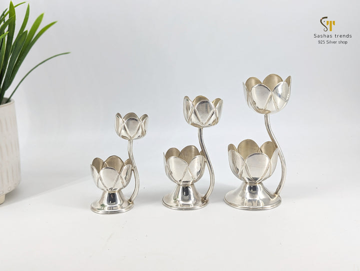 Pure silver tulip shaped haldi kumkum holder-silver gift items-silver pooja items for home,return gift for navarathri,wedding & housewarming