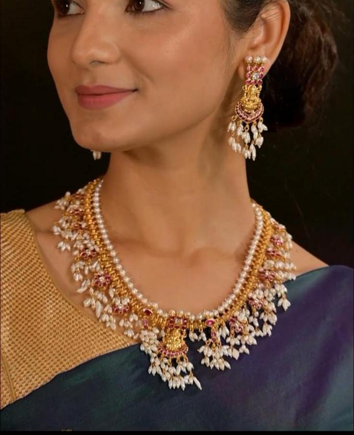 Akshara Guttapusalu Necklace