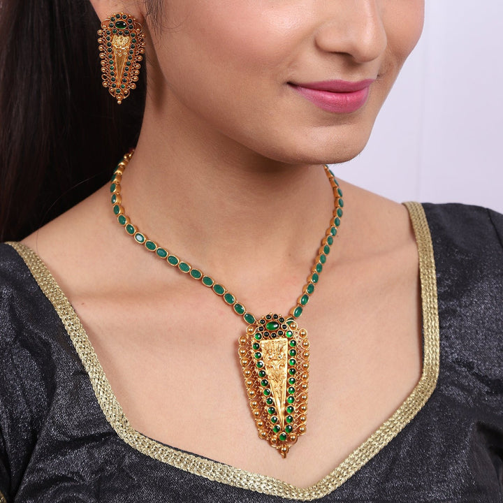 Sahitya Necklace