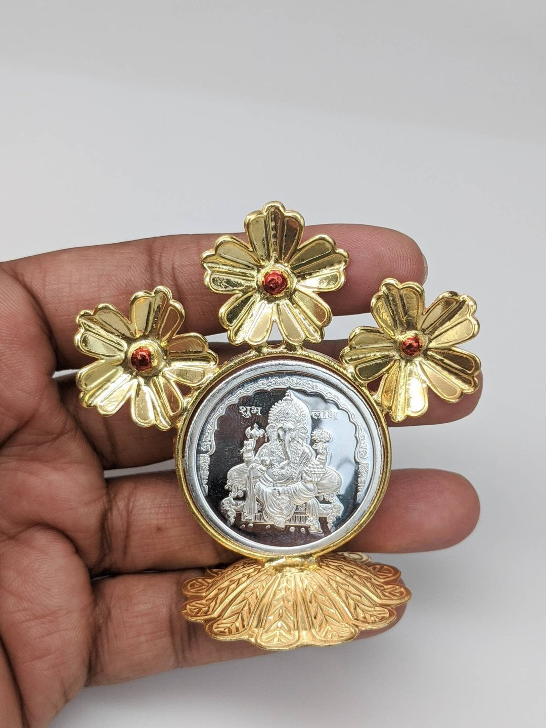 30 gram ganesha coin with flower holder- pure silver gift items- silver items for home, return gift for navarathri, wedding and housewarming